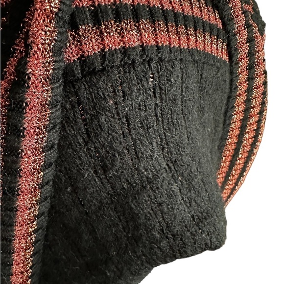 Zara Metallic Oversized Z-Sweater - Bloggers Favorite - Picture 5 of 6